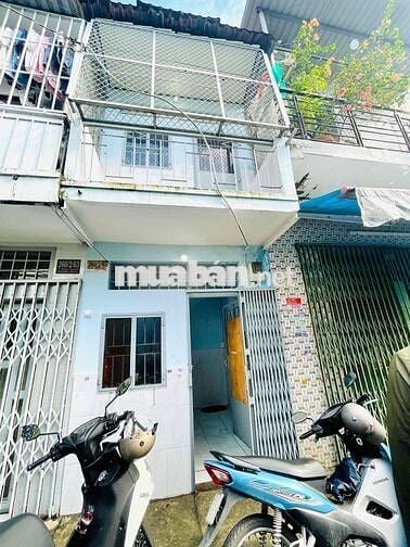 Nhà 1 trệt 1 lầu hẻm xe tải ngay ngã 4 Bốn Xã