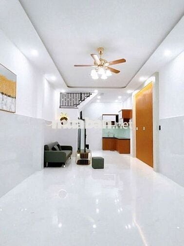 200m Tiện ích đầy đủ, Gấn bán nhà Lê Thúc Hoạch 45M2 giá chỉ: 5ty75