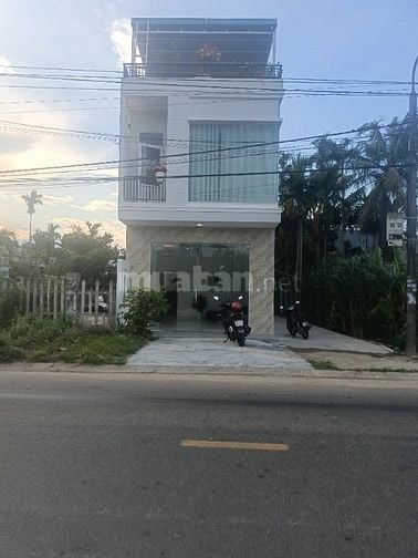 Nhà Mới Xây, Mặt Tiền 2,5 Tầng, Gần Chợ Hoà Thọ Tây
