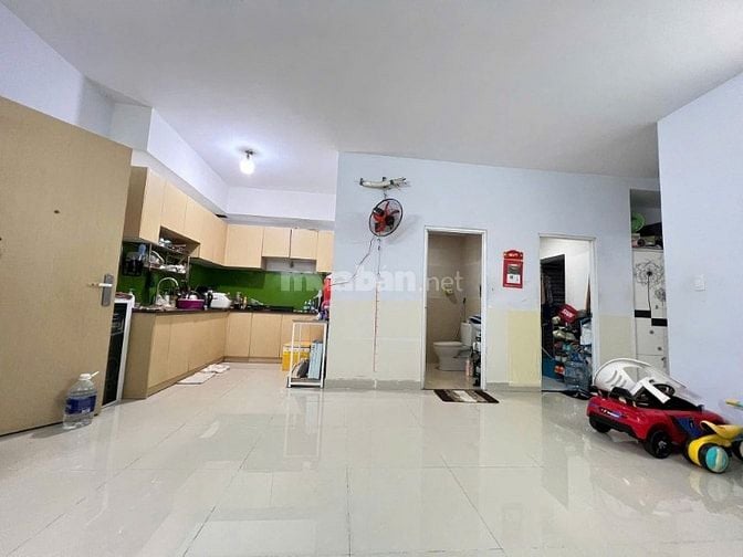 100m2, 13tr/th, 3PN, 2WC,  Nội thất, 10A Trần Nhật Duật, Tân Định, Q1.