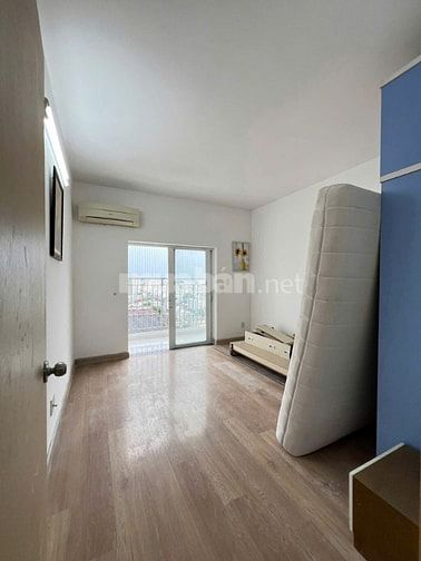 100m2, 13tr/th, 3PN, 2WC,  Nội thất, 10A Trần Nhật Duật, Tân Định, Q1.