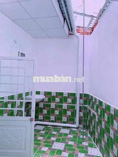 Nhà 4,5x24m 2 phòng hẻm Hoàng Văn Thụ