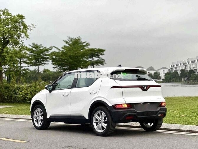 VinFast VF5 Plus 2025