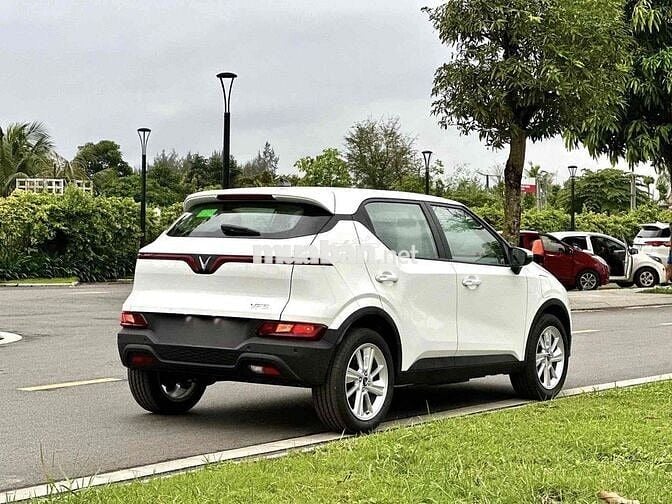 VinFast VF5 Plus 2025