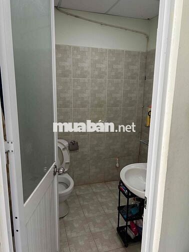 chính chủ cần bán căn hộ chung cư quận 8
