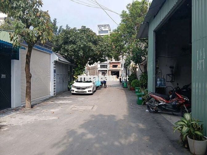 Cho thuê nhà 2 tầng ô tô đậu cửa Thạnh Xuân 25, Quận 12