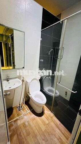 Cho thuê nhà mặt tiền kinh doanh 6x15 Quận Phú Nhuận