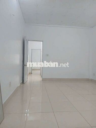 Cho thuê nhà 2 tầng ô tô đậu cửa Thạnh Xuân 25, Quận 12