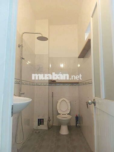 Cho thuê nhà 2 tầng ô tô đậu cửa Thạnh Xuân 25, Quận 12