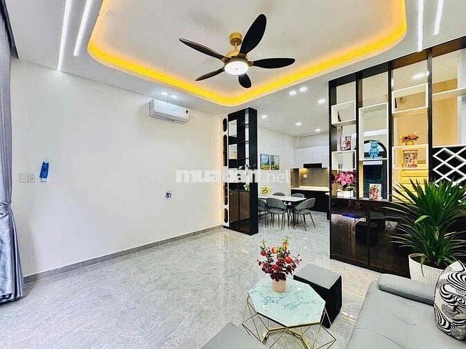 Bán nhà diện tích  50m2 xây 3 tầng chỉ hơn 5 tỷ,Phạm Văn Chiêu Gò Vấp