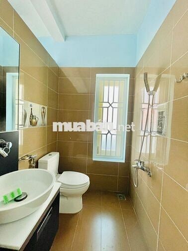 Cho thuê nhà hẻm xe hơi số 64/2A Cù Lao, Phường 2, Quận Phú Nhuận