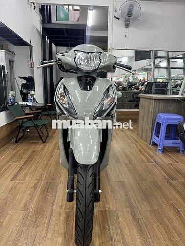 Honda Vision 2024 lướt 2 nghìn km bstp