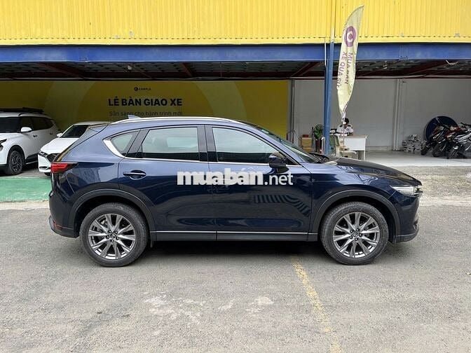 MAZDA CX5 2.0 PREMIUM 2021 GIA ĐÌNH LƯỚT VAY 70%