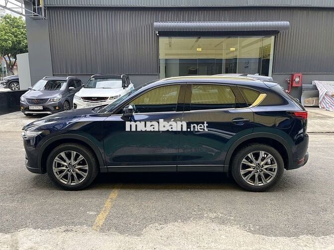 MAZDA CX5 2.0 PREMIUM 2021 GIA ĐÌNH LƯỚT VAY 70%