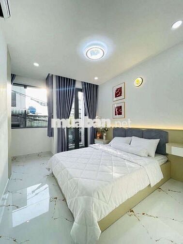 2/3 Nguyễn Sỹ sách hẻm 8m.dt.5x20m 2 lầu 3 phòng