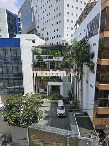 Mặt Tiền Tân Hải Hầm Xe Hơi Trệt 5 Lầu Nở Hậu Toà Nhà Văn Phòng