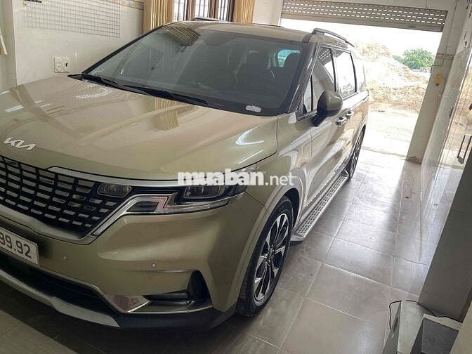 Kia Carnival 2022 3.5G Signature 7 chỗ - 16000 km