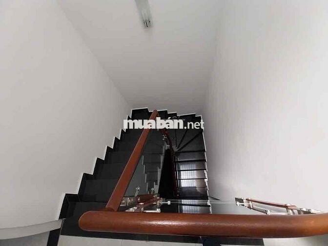 NHÀ 3 TẦNG LÊ HOÀNG PHÁI 40m2 SỔ HỒNG RIÊNG HẺM XE HƠI GIÁ 5,45 TỶ