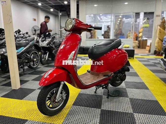 Vespa 50cc đẹp, máy êm thì thầm bao vọt