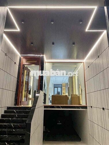 Cho thuê nhà phố 4 lầu, 1 thượng
