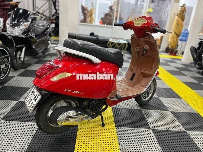 Vespa 50cc đẹp, máy êm thì thầm bao vọt