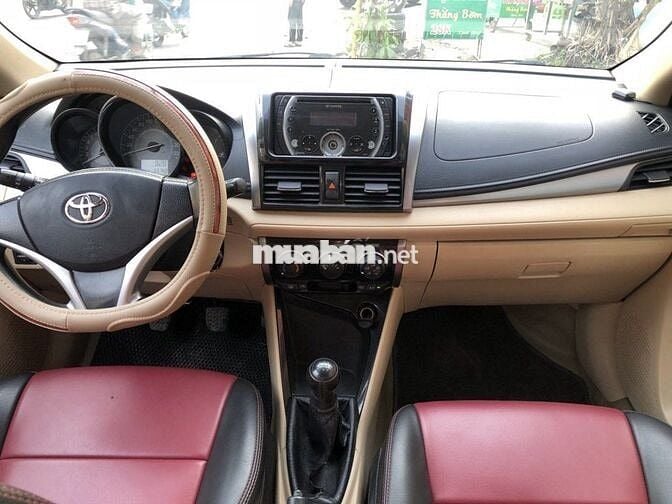 Toyota Vios 2017 số sàn màu trắng đẹp