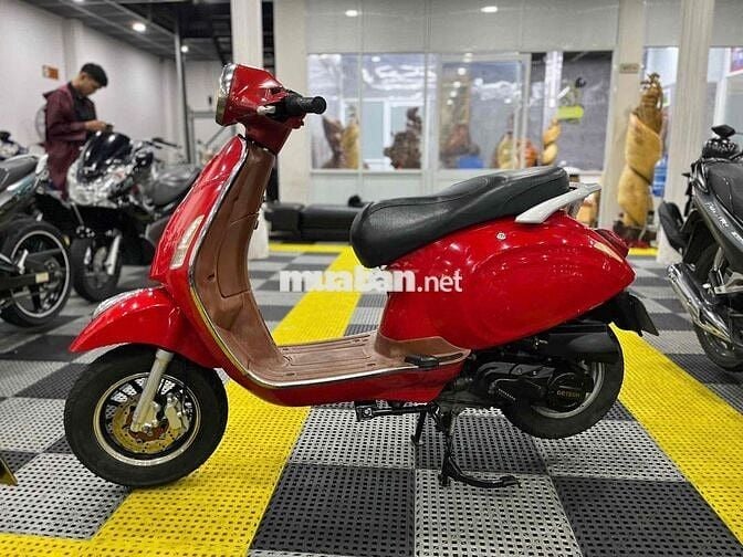 Vespa 50cc đẹp, máy êm thì thầm bao vọt