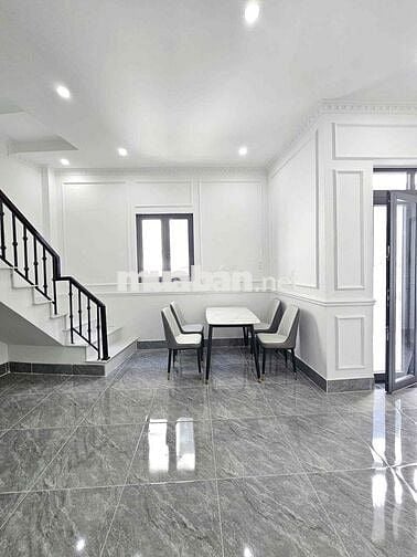 Bán nhà xây mới hẻm 52 Hùng Vương gần Vincom Hùng Vương giá 2,25 tỷ