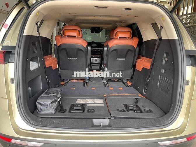 Kia Carnival 2022 3.5G Signature 7 chỗ - 16000 km