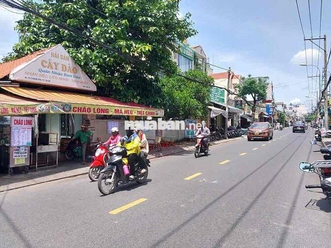 NHÀ 3 TẦNG LÊ HOÀNG PHÁI 40m2 SỔ HỒNG RIÊNG HẺM XE HƠI GIÁ 5,45 TỶ