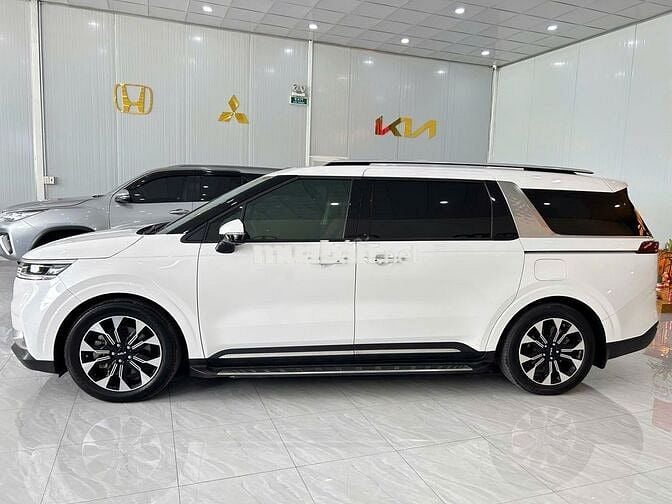 Kia Carnival Sig 2024, Đi 26.000km Còn Full Seal
