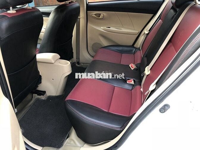 Toyota Vios 2017 số sàn màu trắng đẹp