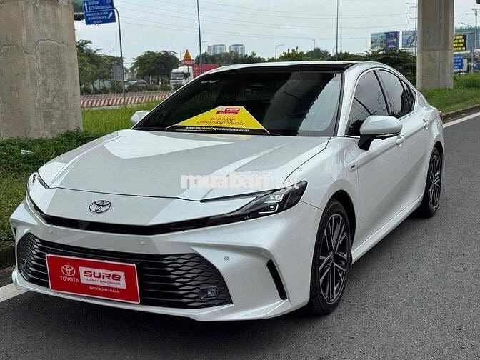 Camry 2025 2.5 HEV Top siêu mới