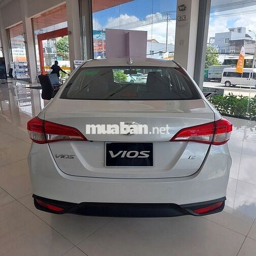 Vios E CVT – Tặng 100% LPTB + BHVC, giao ngay