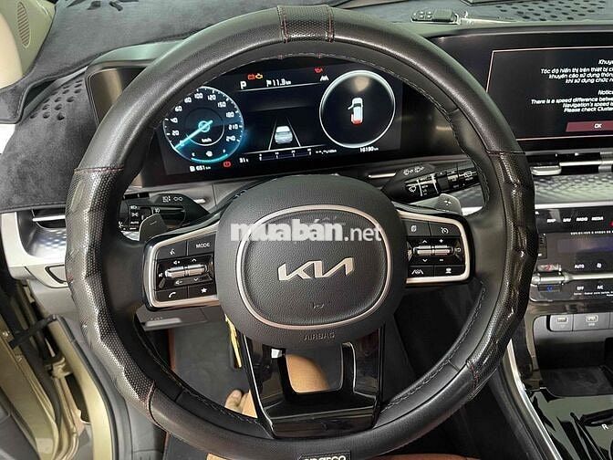 Kia Carnival 2022 3.5G Signature 7 chỗ - 16000 km