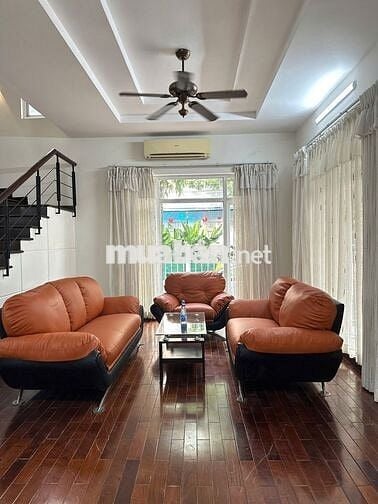 Biệt thự Phú Mỹ Hưng Q.7 cho thuê, 4 phòng, có sauna, sân ô tô_1.800$