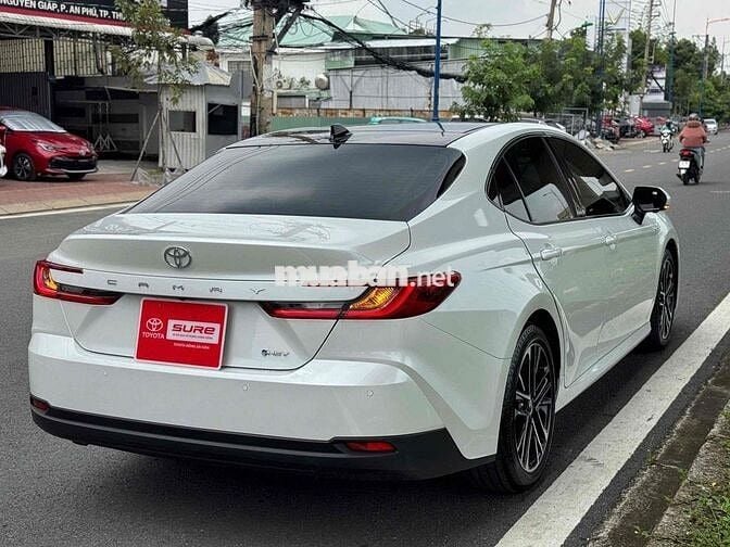 Camry 2025 2.5 HEV Top siêu mới