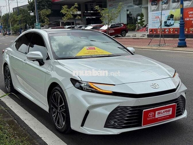 Camry 2025 2.5 HEV Top siêu mới