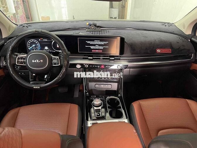 Kia Carnival 2022 3.5G Signature 7 chỗ - 16000 km