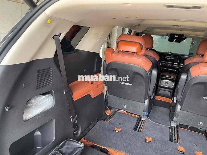 Kia Carnival 2022 3.5G Signature 7 chỗ - 16000 km