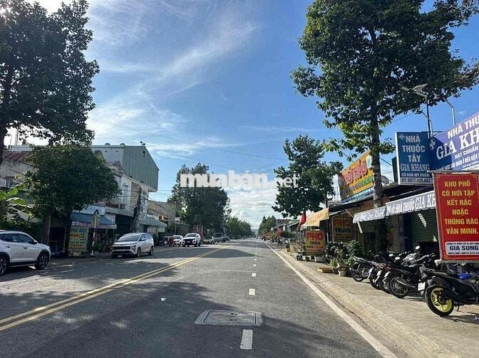 Chính Chủ Cần Bán Gấp Lô Đất Ngay Chợ Trung Tâm TP Mới Giá Tốt