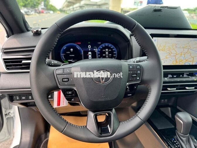 Camry 2025 2.5 HEV Top siêu mới