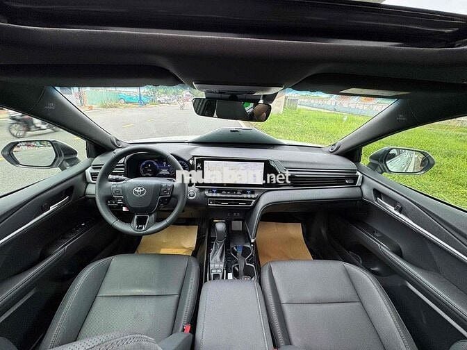 Camry 2025 2.5 HEV Top siêu mới