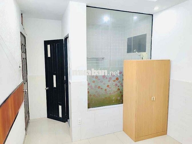 Phòng Q10 cho thuê giá rẻ cạnh trường huflit, vạn hạnh mall