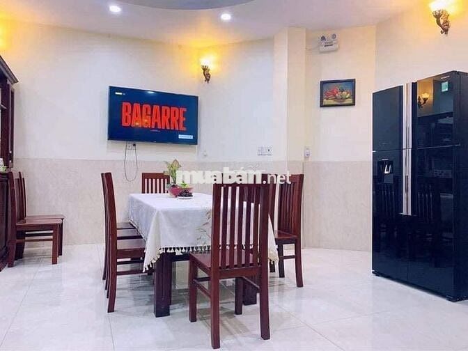 Mặt tiền Cộng Hòa. P.13. Tân Bình 4.2x19.5m. 2 tầng; 6PN 4WC; 37.5tr