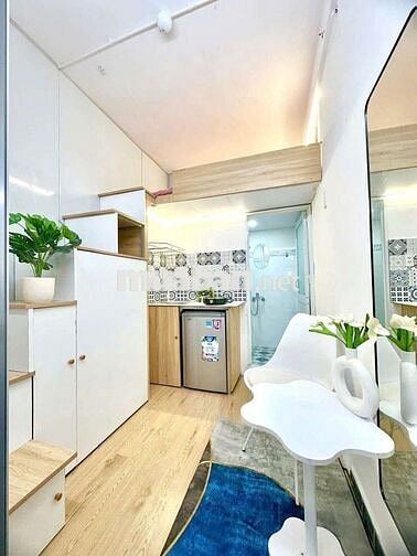 CHDV studio mới xây ngay trung tâm Q5