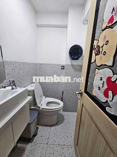 CHO THUÊ NHÀ BIỆT THỰ MẶT TIỀN Đ.NGUYỄN VĂN LƯỢNG, P17 (TRỆT 2 LẦU)