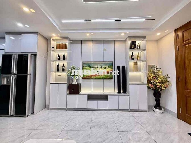 HOÀNG MAI – VF3 ĐỖ – 6 TẦNG THANG MÁY NHẬP – NHỈNH 8 TỶ