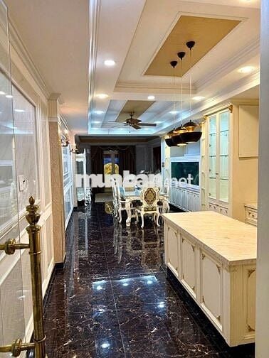 Cho Thuê Nhà Đường Huỳnh Văn Bánh, Phú Nhuận ( Cho Làm CHDV )