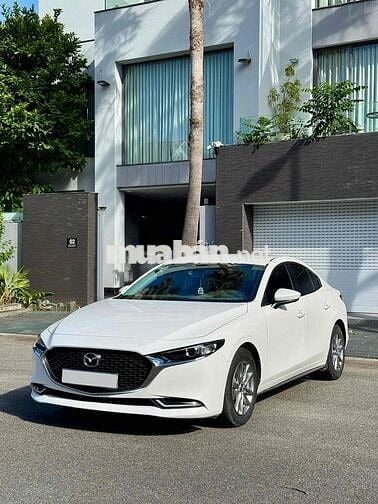 Mazda 3 2022 1.5L Luxury - 35000 km